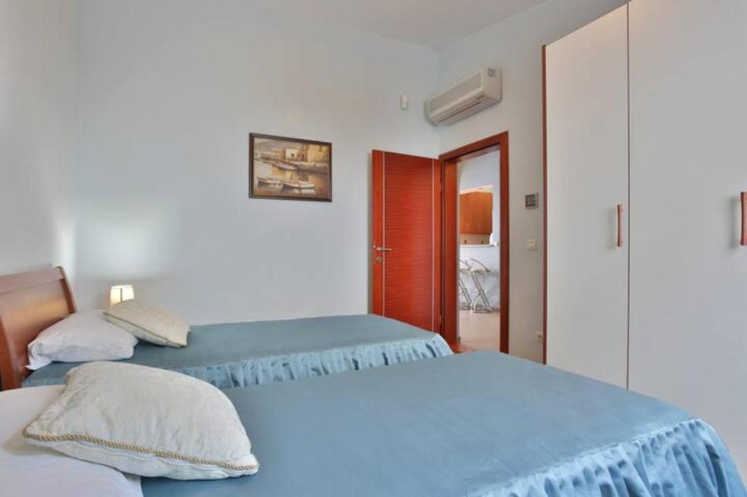 Plava Vila Beach Apartments Sveti Stefan Exteriör bild