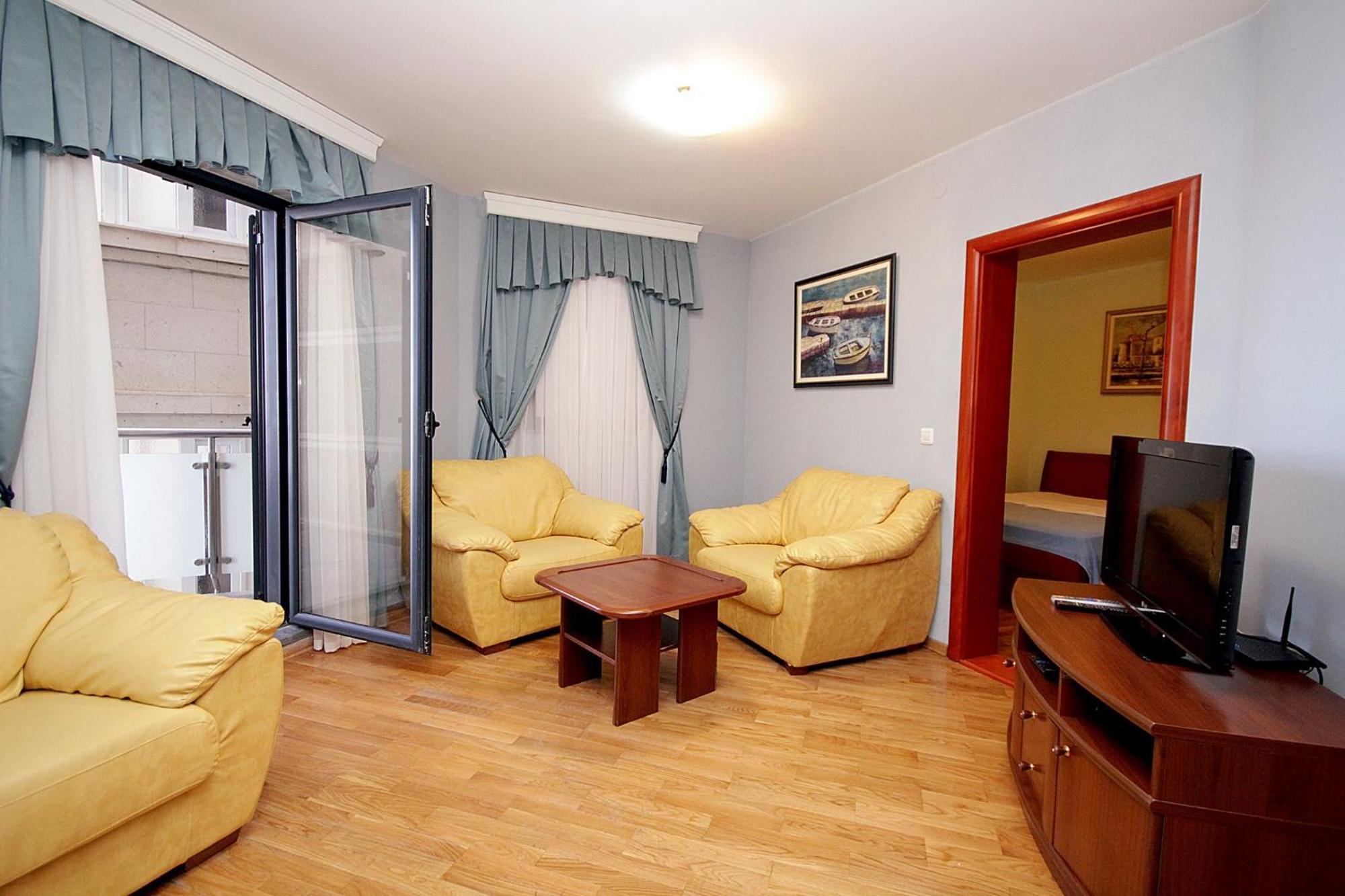 Plava Vila Beach Apartments Sveti Stefan Exteriör bild